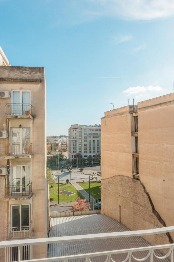 100M2 Luxury Apartment In The Heart Of Athens - Living Stone Emerald Exteriör bild